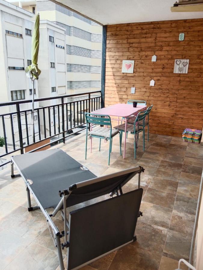 Apartament Caracas Salou Zewnętrze zdjęcie